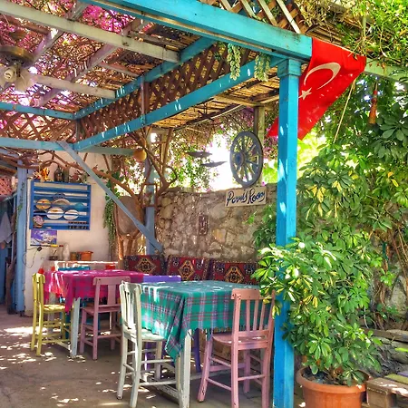 Pansiyon Parmis Çeşme